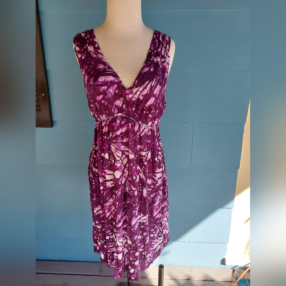 Mudd Purple and White Patterned Top